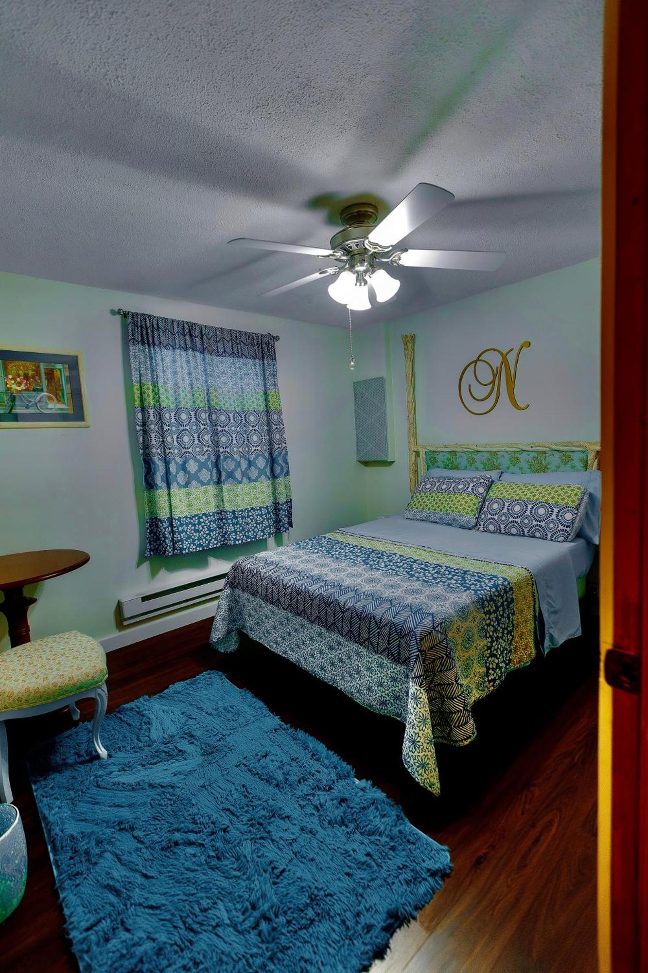 Poconos Getaway With Hot Tub-close To Attractions, Perfect For Family &friends! * Blakeslee